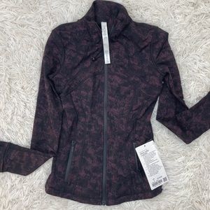 NEW WITH TAGS Lululemon Define Jacket Luxtreme